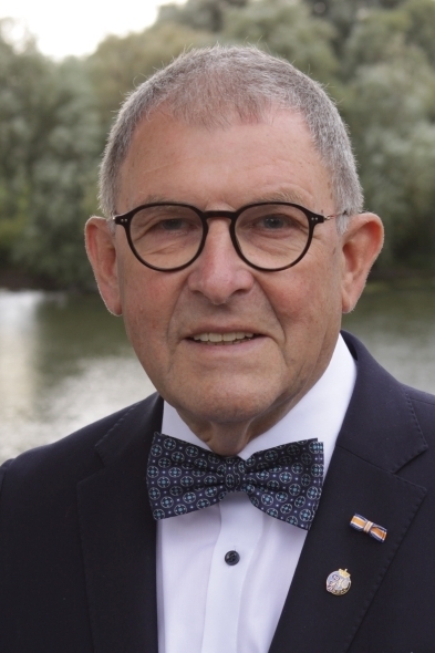 Schuren, Bert